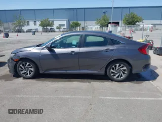 2018 Honda Civic EX с VIN 2HGFC2F7XJH575402, выставлен на аукционе IAAI как лот 42391677 с пробегом 95 623 миль миль и . История ставок и продаж доступна на DreamBid. Изображение 15.