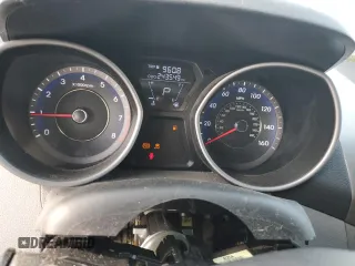 2013 Hyundai Elantra GLS z VIN KMHDH4AE5DU515615, wystawiony jako Copart lot #60572725 z przebiegiem 243 549 mil mil oraz Szkoda całkowita • Salvage title. Historia ofert i sprzedaży dostępna na DreamBid. Obrazek 9.