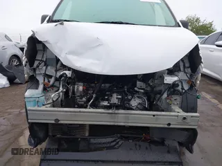 2019 Nissan NV200 SV z VIN 3N6CM0KN6KK698178, wystawiony jako IAAI lot #41915567 z przebiegiem 61 330 mil mil oraz . Historia ofert i sprzedaży dostępna na DreamBid. Obrazek 6.