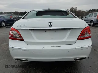 2013 Hyundai Equus Signature with VIN KMHGH4JH0DU065931, listed as a Copart auction lot 82661774 with 129,843 mi miles and Salvage title. Bid and sale history available at DreamBid. Image 6.