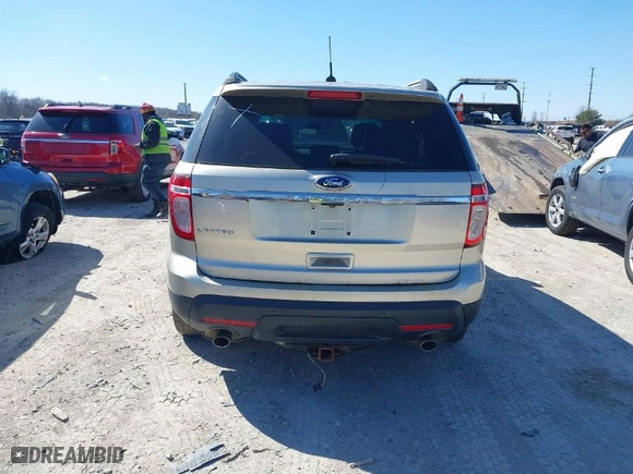 2011 Ford Explorer Limited with VIN 1FMHK8F89BGA76217, listed as a IAAI auction lot 41898647 with 186,307 mi miles. Bid and sale history available at carsss.com. Image 16.