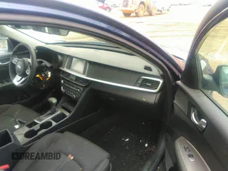 2020 Kia Optima LX z VIN 5XXGT4L32LG405086, wystawiony jako IAAI lot #39967991 z przebiegiem 58 255 mil mil oraz . Historia ofert i sprzedaży dostępna na DreamBid. Obrazek 5.