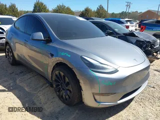 2024 Tesla Model Y Performance z VIN 7SAYGDEF4RA310248, wystawiony jako IAAI lot #41826496 z przebiegiem 18 955 mil mil oraz . Historia ofert i sprzedaży dostępna na DreamBid. Obrazek 1.