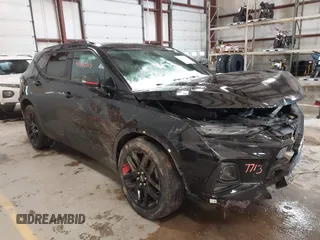 2020 Chevrolet Blazer LT with VIN 3GNKBHRS3LS659958, listed as a IAAI auction lot 41347713 with 32,793 mi miles and . Bid and sale history available at DreamBid. Image 1.