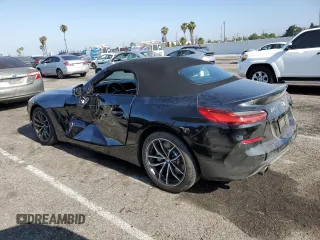 2020 BMW Z4 sDrive30i z VIN WBAHF3C01LWW82626, wystawiony jako Copart lot #58979825 z przebiegiem 23 667 mil mil oraz Szkoda całkowita • Salvage title. Historia ofert i sprzedaży dostępna na DreamBid. Obrazek 2.