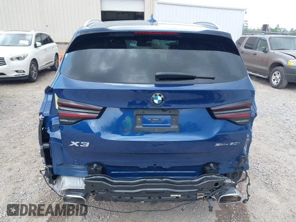 2024 BMW X3 sDrive30i z VIN 5UX43DP00R9U75600, wystawiony jako IAAI lot #42072731 z przebiegiem Nie podano mil oraz . Historia ofert i sprzedaży dostępna na DreamBid. Obrazek 17.