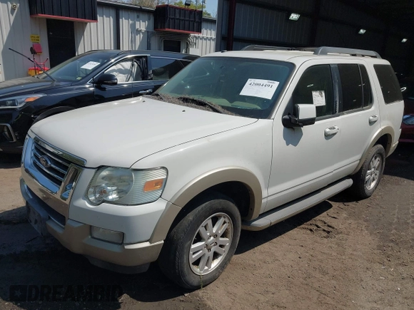 2010 Ford Explorer Eddie Bauer with VIN 1FMEU6EE4AUA86968, listed as a IAAI auction lot 42004491 with 155,666 mi miles. Bid and sale history available at carsss.com. Image 2.