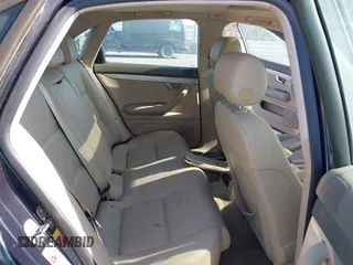 2002 Audi A4 z VIN WAULC58E32A129166, wystawiony jako IAAI lot #42381790 z przebiegiem 101 985 mil mil oraz . Historia ofert i sprzedaży dostępna na DreamBid. Obrazek 8.