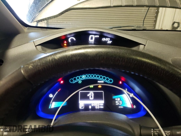 2015 Nissan LEAF SV with VIN 1N4AZ0CP6FC304840, listed as a Copart auction lot 68922892 with 64,953 mi miles. Bid and sale history available at carsss.com. Image 9.