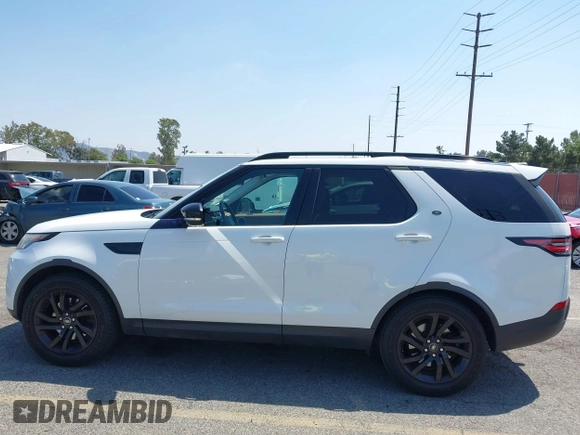 2017 Land Rover Discovery HSE Luxury with VIN SALRHBBV7HA045066, listed as a IAAI auction lot 42132061 with 95,919 mi miles. Bid and sale history available at carsss.com. Image 14.
