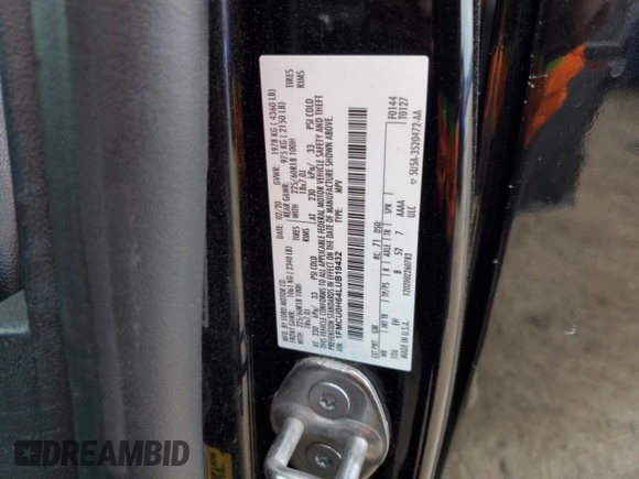 2020 Ford Escape SEL with VIN 1FMCU0H64LUB19432, listed as a Copart auction lot 50333285 with 77,135 mi miles and Salvage title. Bid and sale history available at DreamBid. Image 14.
