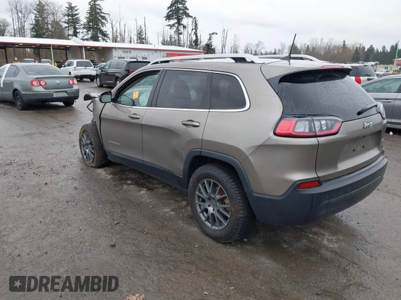 2019 Jeep Cherokee Latitude with VIN 1C4PJLCB5KD205495, listed as a IAAI auction lot 41856955 with Not Provided miles and . Bid and sale history available at DreamBid. Image 3.