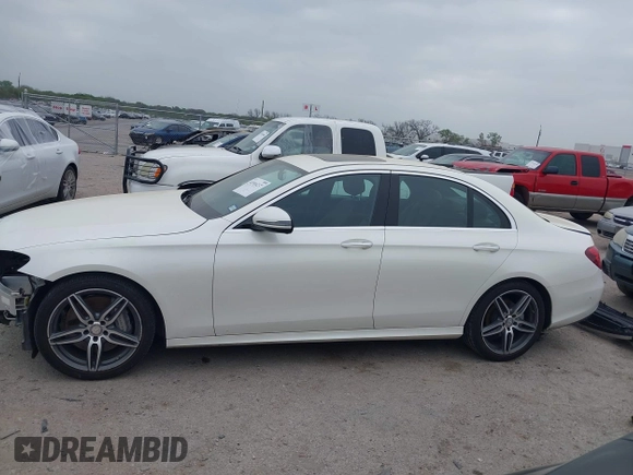 2017 Mercedes-Benz E-Class E 300 Luxury with VIN WDDZF4JB6HA221868, listed as a IAAI auction lot 41916237 with 56,648 mi miles. Bid and sale history available at carsss.com. Image 15.