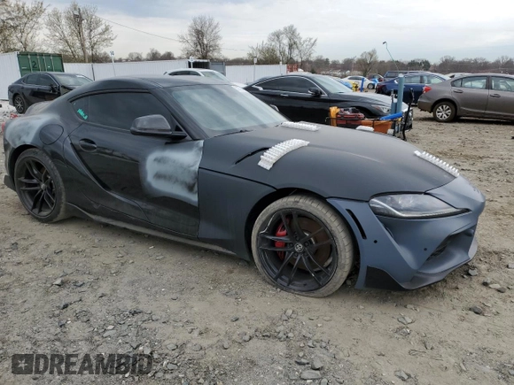 2020 Toyota Supra 3.0 with VIN WZ1DB4C08LW026587, listed as a Copart auction lot 50378495 with 31,247 mi miles and Salvage title. Bid and sale history available at DreamBid. Image 4.