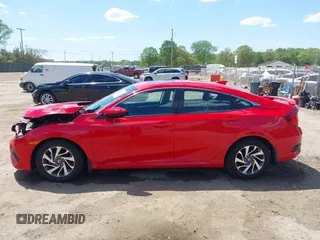 2017 Honda Civic EX z VIN 2HGFC2F70HH505207, wystawiony jako IAAI lot #42256171 z przebiegiem 66 184 mil mil oraz . Historia ofert i sprzedaży dostępna na DreamBid. Obrazek 14.