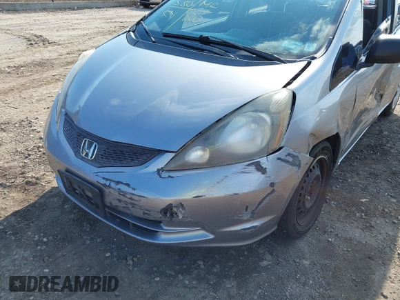 2009 Honda Fit with VIN JHMGE88279S064850, listed as a IAAI auction lot 41886951 with 185,580 mi miles. Bid and sale history available at carsss.com. Image 12.