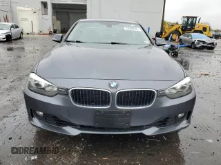 2013 BMW 3 Series 328i xDrive with VIN WBA3B3C51DF537086, listed as a Copart auction lot 53000695 with 231,937 mi miles and Clean Title. Bid and sale history available at carsss.com. Image 5.