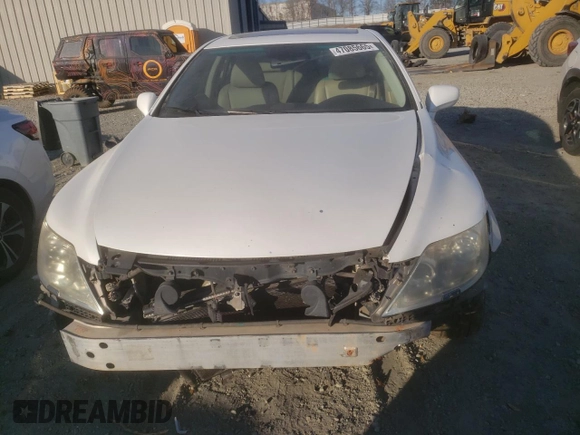 2008 Lexus LS 460 z VIN JTHBL46F285068185, wystawiony jako Copart lot #47085665 z przebiegiem 227 911 mil mil oraz Szkody całkowita. Historia ofert i sprzedaży dostępna na DreamBid. Obrazek 5.