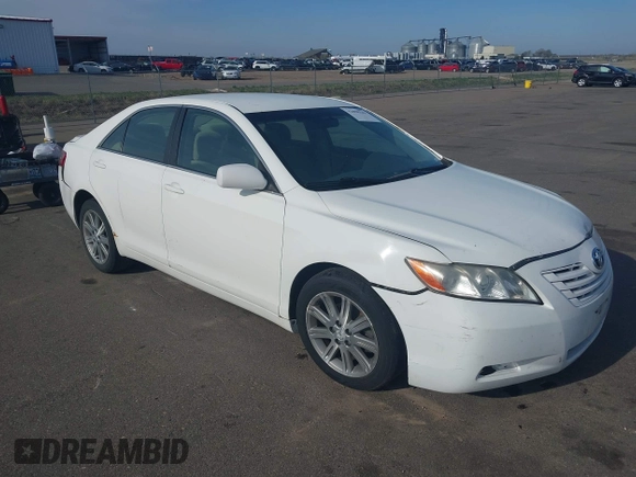 2007 Toyota Camry CE with VIN 4T1BE46KX7U517265, listed as a IAAI auction lot 42098343 with 131,541 mi miles. Bid and sale history available at carsss.com. Image 1.