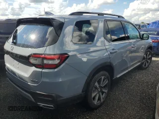 2025 Honda Pilot Elite with VIN 5FNYG1H88SB004011, listed as a Copart auction lot 73641254 with 0 mi miles and Salvage Title. Bid and sale history available at carsss.com. Image 3.
