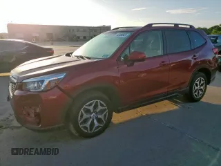 2019 Subaru Forester Premium with VIN JF2SKAGC8KH492288, listed as a Copart auction lot 62366645 with 68,190 mi miles and Salvage title. Bid and sale history available at DreamBid. Image 1.
