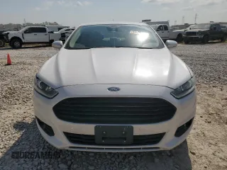 2015 Ford Fusion SE z VIN 3FA6P0HD2FR293024, wystawiony jako Copart lot #51155095 z przebiegiem 108 160 mil mil oraz Czysty tytuł • Clean title. Historia ofert i sprzedaży dostępna na DreamBid. Obrazek 5.