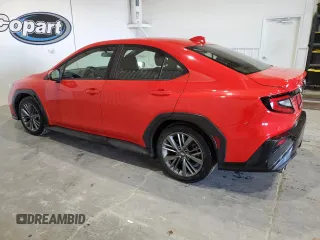 2022 Subaru WRX z VIN JF1VBAB67N8015407, wystawiony jako Copart lot #85027884 z przebiegiem 26 991 mil mil oraz Szkody całkowita. Historia ofert i sprzedaży dostępna na DreamBid. Obrazek 2.