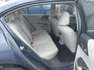 2015 Honda Accord Sedan EX-L with VIN 1HGCR2F86FA234949, listed as a IAAI auction lot 41986084 with 184,356 mi miles. Bid and sale history available at carsss.com. Image 8.