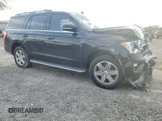 2020 Ford Expedition XLT with VIN 1FMJU1HT3LEA18170, listed as a Copart auction lot 43635715 with 67,672 mi miles and Salvage Title. Bid and sale history available at carsss.com. Image 4.