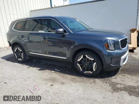 2024 Kia Telluride EX with VIN 5XYP34GC1RG552451, listed as a Copart auction lot 56739845 with 9,103 mi miles and Salvage title. Bid and sale history available at DreamBid. Image 4.