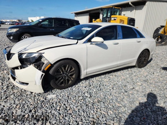 2013 Lincoln MKZ z VIN 3LN6L2GK1DR816558, wystawiony jako Copart lot #60424415 z przebiegiem 95 593 mil mil oraz Szkoda całkowita • Salvage title. Historia ofert i sprzedaży dostępna na DreamBid. Obrazek 1.