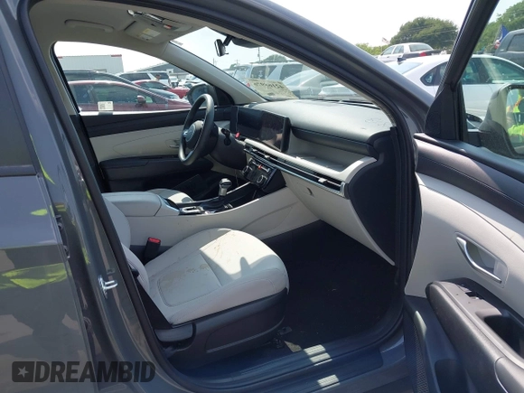 2025 Hyundai Tucson SEL with VIN 5NMJBCDE2SH481460, listed as a IAAI auction lot 42168976 with 12,330 mi miles. Bid and sale history available at carsss.com. Image 5.