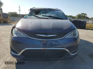 2018 Chrysler Pacifica Limited z VIN 2C4RC1GG1JR269199, wystawiony jako Copart lot #53475985 z przebiegiem 173 408 mil mil oraz Szkoda całkowita • Salvage title. Historia ofert i sprzedaży dostępna na DreamBid. Obrazek 5.