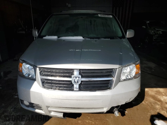 2010 Dodge Grand Caravan Crew with VIN 2D4RN6DX9AR390514, listed as a Copart auction lot 50906305 with 102,729 mi miles and Clean Title. Bid and sale history available at DreamBid. Image 5.