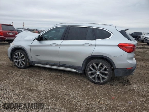 2018 BMW X1 sDrive28i with VIN WBXHU7C32J5L05237, listed as a Copart auction lot 45480895 with 75,638 mi miles and Salvage Title. Bid and sale history available at carsss.com. Image 2.