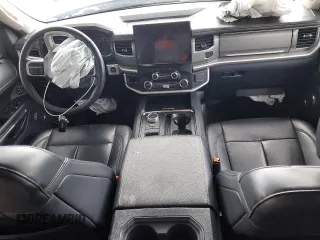 2023 Ford Expedition Max XLT z VIN 1FMJK1H83PEA16751, wystawiony jako Copart lot #59703435 z przebiegiem 39 841 mil mil oraz Szkoda całkowita • Salvage title. Historia ofert i sprzedaży dostępna na DreamBid. Obrazek 8.
