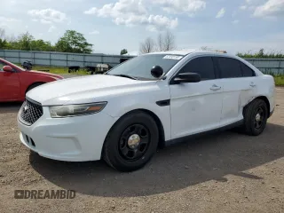 2015 Ford Police Interceptor with VIN 1FAHP2MK5FG140850, listed as a Copart auction lot 62098195 with 121,179 mi miles and Clean title. Bid and sale history available at DreamBid. Image 1.