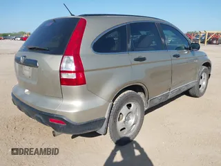 2008 Honda CR-V LX z VIN 3CZRE38328G700242, wystawiony jako IAAI lot #42003574 z przebiegiem 118 141 mil mil oraz . Historia ofert i sprzedaży dostępna na DreamBid. Obrazek 4.