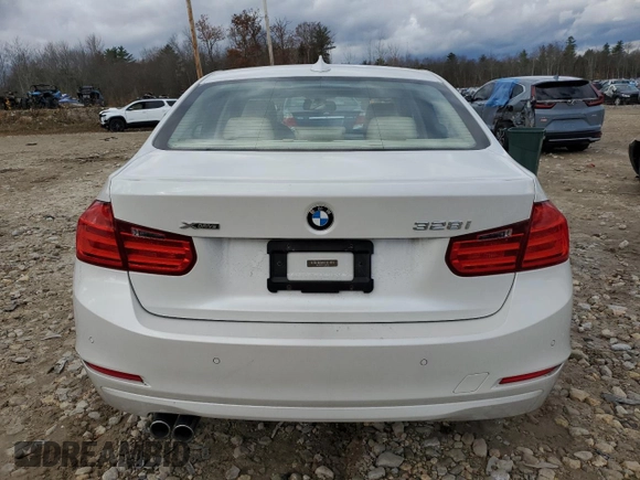 2013 BMW 3 Series 328i xDrive with VIN WBA3B5C50DJ598728, listed as a Copart auction lot 78257134 with 93,106 mi miles and Salvage Title. Bid and sale history available at carsss.com. Image 6.