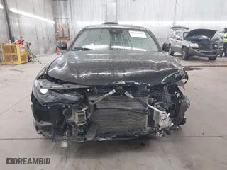 2019 Alfa Romeo Giulia Ti with VIN ZARFAMBN3K7608778, listed as a IAAI auction lot 41238451 with 1 mi miles. Bid and sale history available at carsss.com. Image 12.
