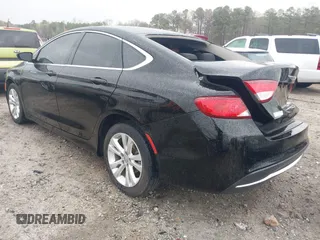 2015 Chrysler 200 Limited z VIN 1C3CCCAB3FN709964, wystawiony jako IAAI lot #41851090 z przebiegiem 146 007 mil mil oraz . Historia ofert i sprzedaży dostępna na DreamBid. Obrazek 3.