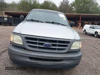 2002 Ford F-150 XL with VIN 1FTRF17292NB25345, listed as a IAAI auction lot 41616370 with 1 mi miles. Bid and sale history available at carsss.com. Image 6.