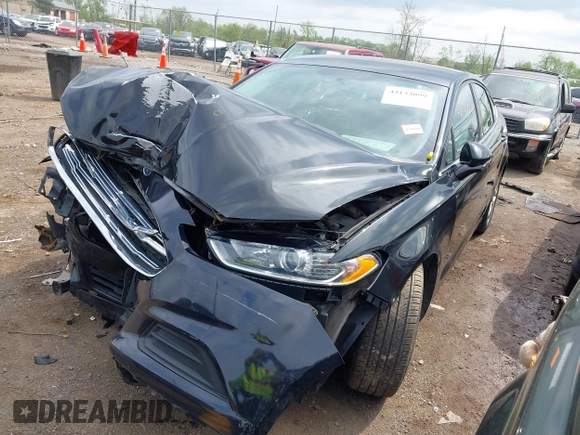 2014 Ford Fusion SE with VIN 1FA6P0H74E5392861, listed as a IAAI auction lot 42133099 with 130,373 mi miles. Bid and sale history available at carsss.com. Image 17.
