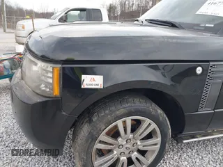 2011 Land Rover Range Rover HSE Lux с VIN SALMF1D47BA338908, выставлен на аукционе IAAI как лот 41677341 с пробегом 141 094 миль миль и . История ставок и продаж доступна на DreamBid. Изображение 6.