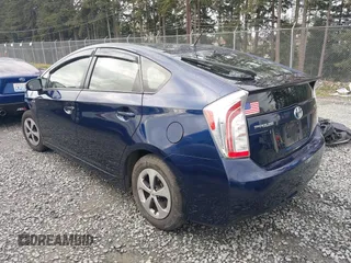 2015 Toyota Prius Four with VIN JTDKN3DUXF1996063, listed as a IAAI auction lot 41936697 with 103,180 mi miles. Bid and sale history available at carsss.com. Image 3.