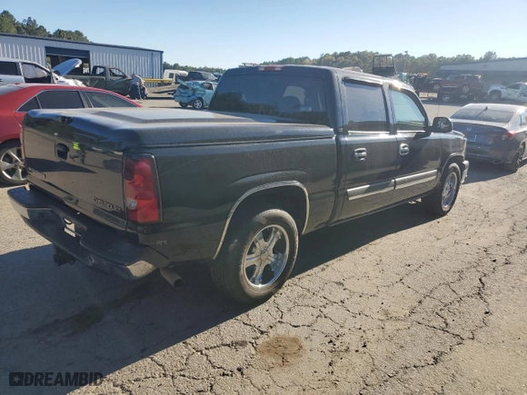 2004 Chevrolet Silverado 1500 Crew Cab LS with VIN 2GCEC13T441330761, listed as a Copart auction lot 76060604 with 1,000,936 mi miles and Salvage Title. Bid and sale history available at carsss.com. Image 3.