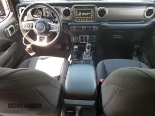 2018 Jeep Wrangler Unlimited Sahara with VIN 1C4HJXEGXJW229881, listed as a Copart auction lot 58762775 with 82,470 mi miles and Salvage title. Bid and sale history available at DreamBid. Image 8.