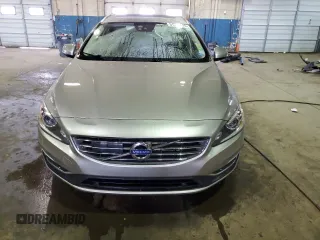 2016 Volvo V60 T5 Drive-E Platinum z VIN YV140MEM0G1307395, wystawiony jako Copart lot #51317415 z przebiegiem 131 703 mil mil oraz Czysty tytuł • Clean title. Historia ofert i sprzedaży dostępna na DreamBid. Obrazek 5.