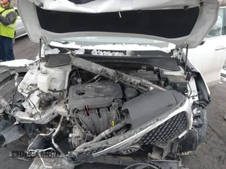 2018 Kia Sorento LX with VIN 5XYPGDA34JG423007, listed as a IAAI auction lot 41552932 with 106,027 mi miles. Bid and sale history available at carsss.com. Image 10.