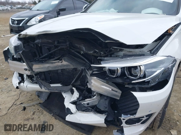2019 BMW 3 Series 330i xDrive with VIN WBA8Z9C5XKB220819, listed as a IAAI auction lot 41619909 with 46,587 mi miles and . Bid and sale history available at carsss.com. Image 6.
